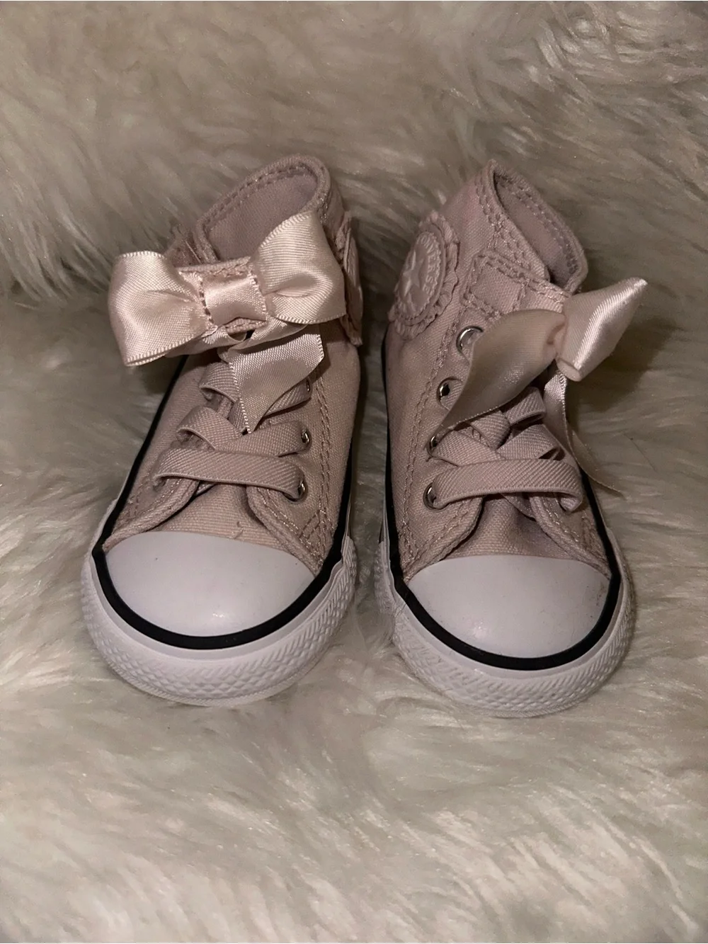 Converse Kids Light Pink High-Top Canvas Sneakers with Bow Accent